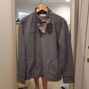 Vineyard Vines Women’s Blue White Stripe Relaxed Shep Shirt Size Medium (#11)